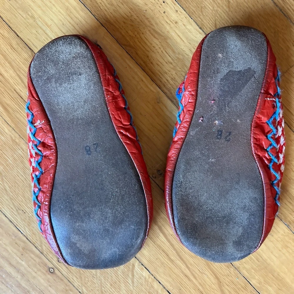 Colorful red blue white moccasins slippers wool 28 house shoes knit 10 11 native